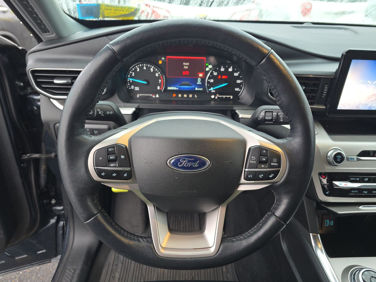 2022 Ford Explorer XLT AWD