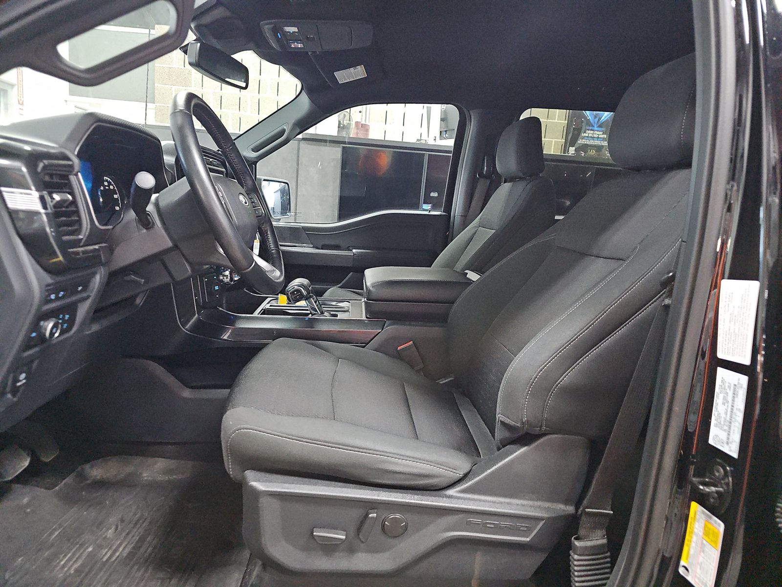 2022 Ford F-150 XLT AWD