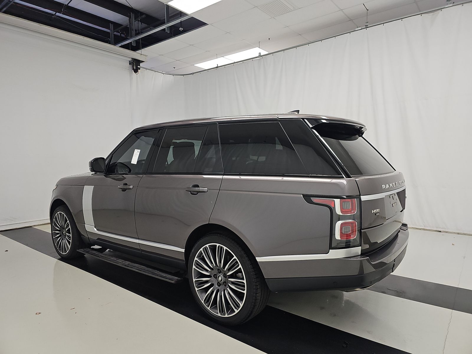 2021 Land Rover Range Rover P525 Westminster AWD