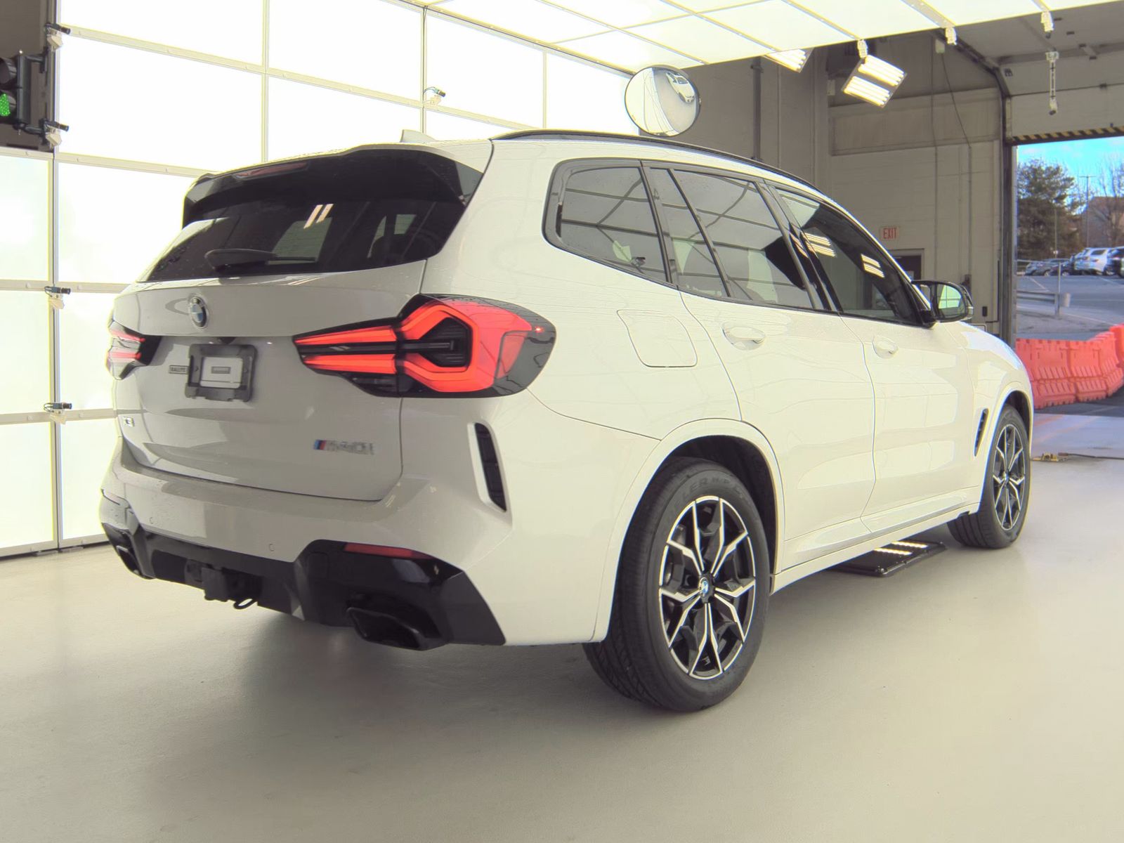 2023 BMW X3 M40i AWD