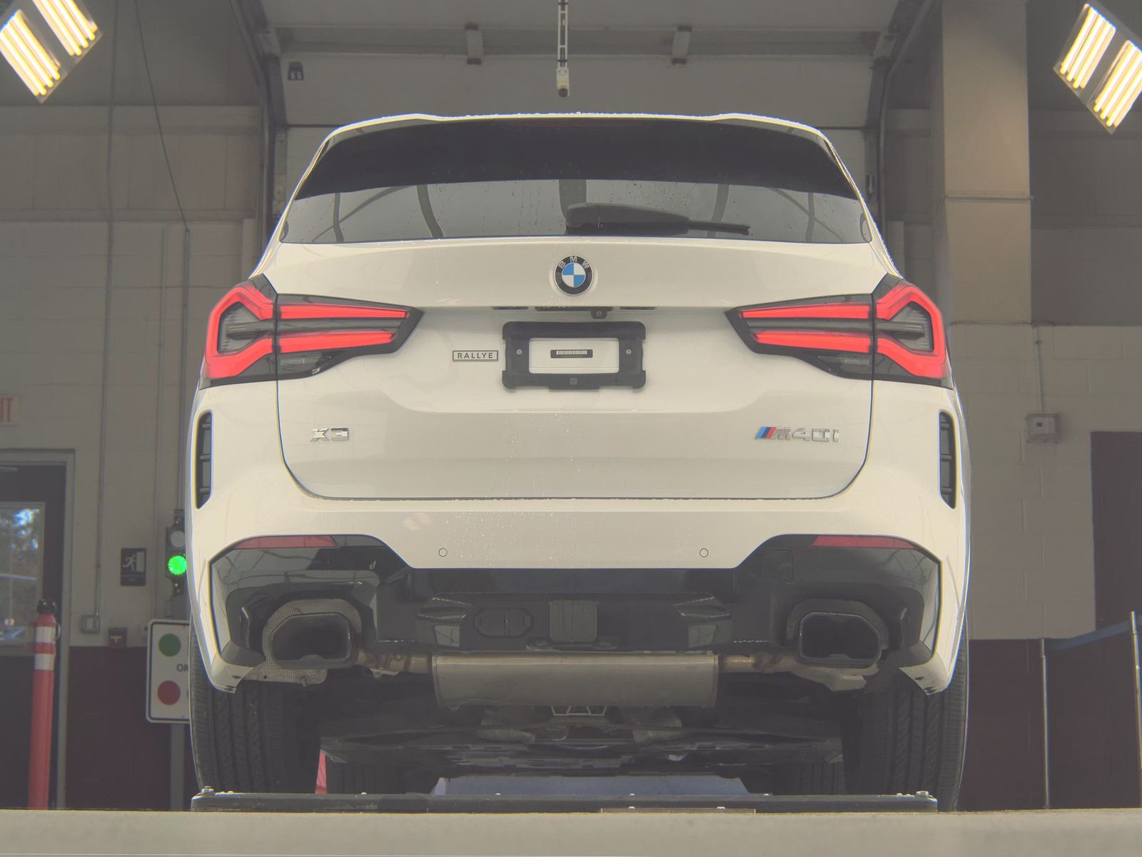 2023 BMW X3 M40i AWD