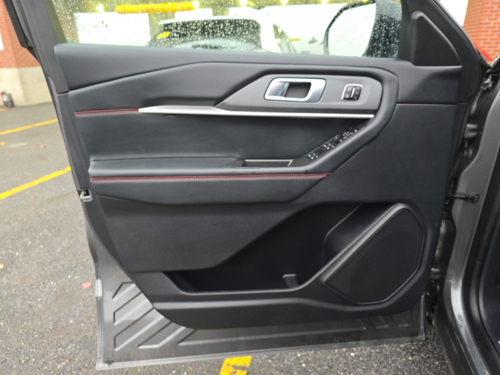 2025 Ford Explorer ST-Line AWD