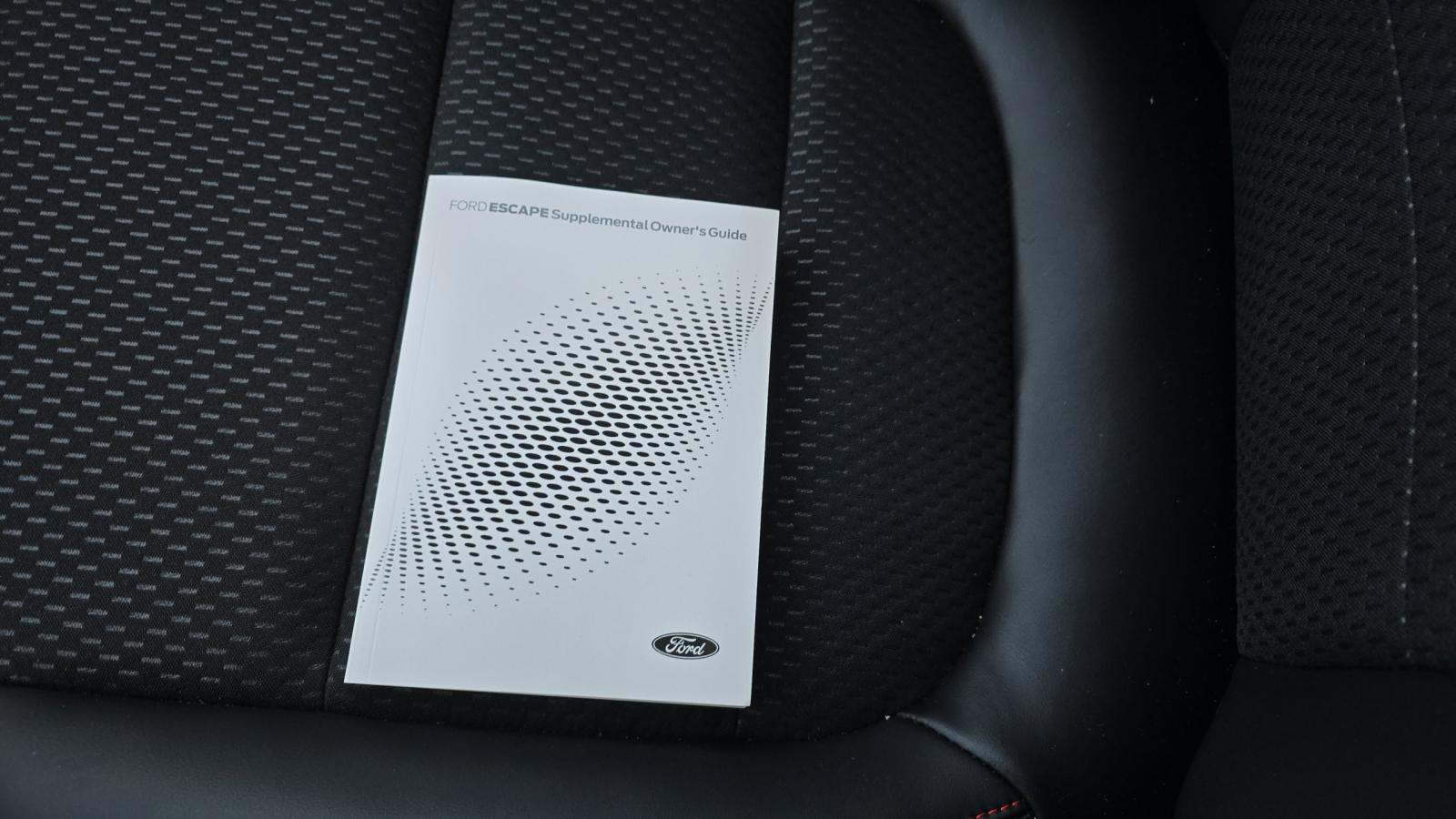 2025 Ford Escape ST-Line AWD