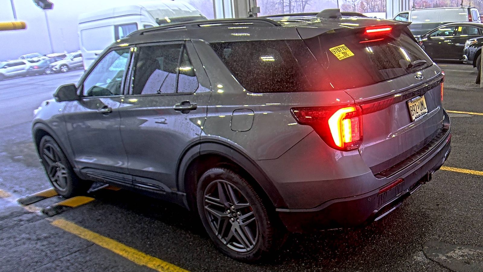 2025 Ford Explorer ST-Line AWD