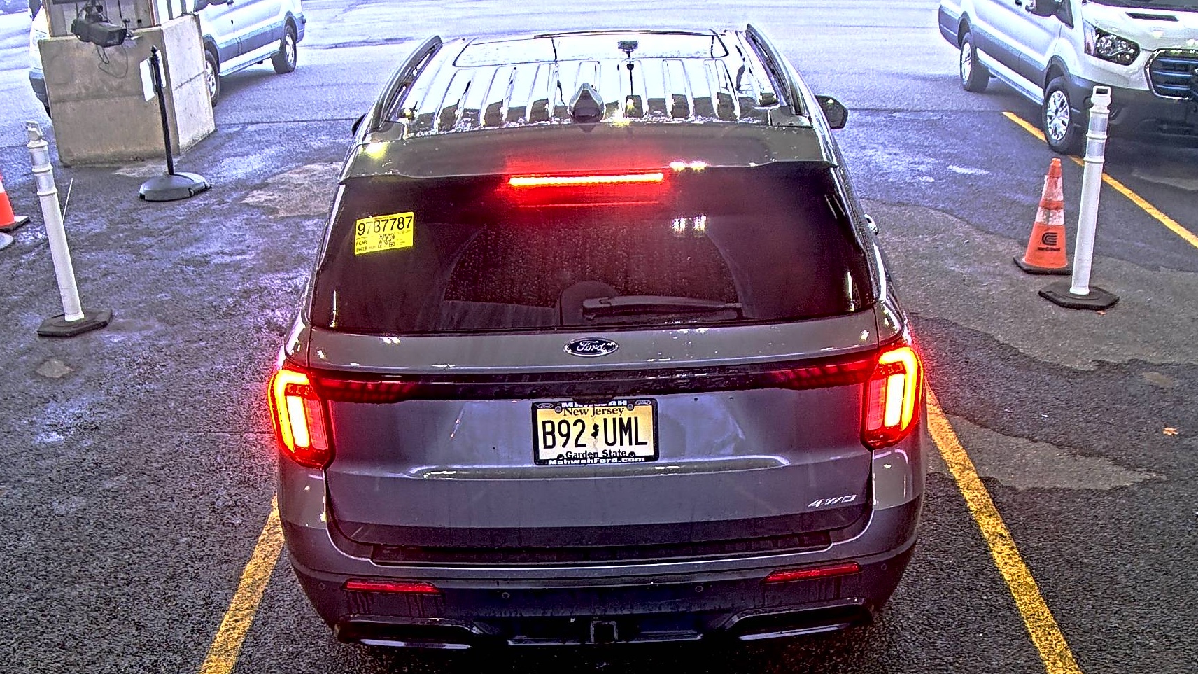 2025 Ford Explorer ST-Line AWD