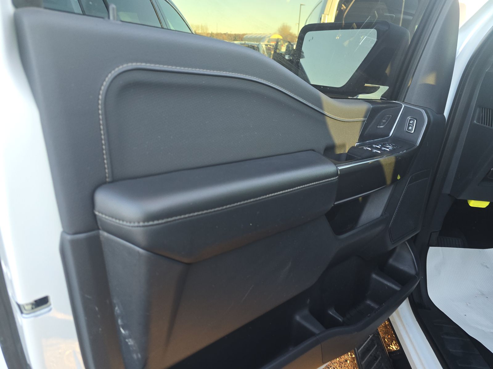 2023 Ford F-150 Hybrid XLT AWD