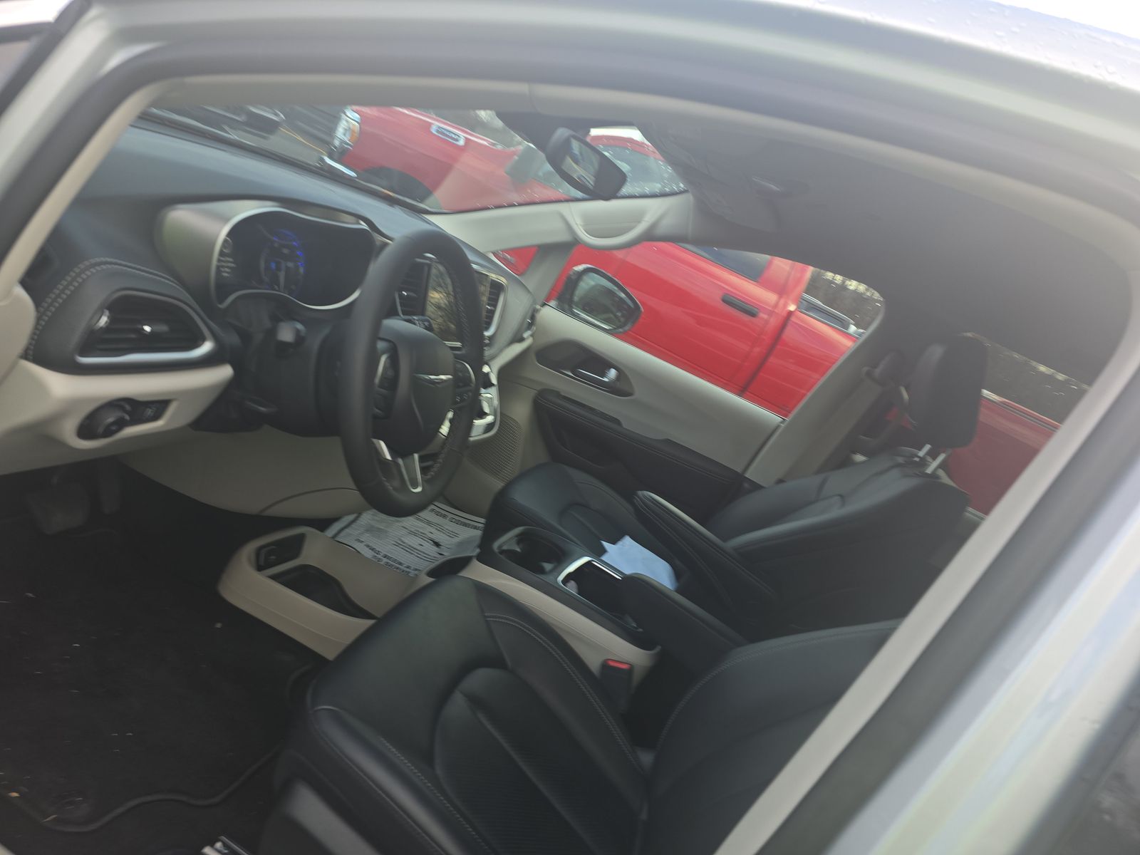 2024 Chrysler Pacifica Touring L FWD