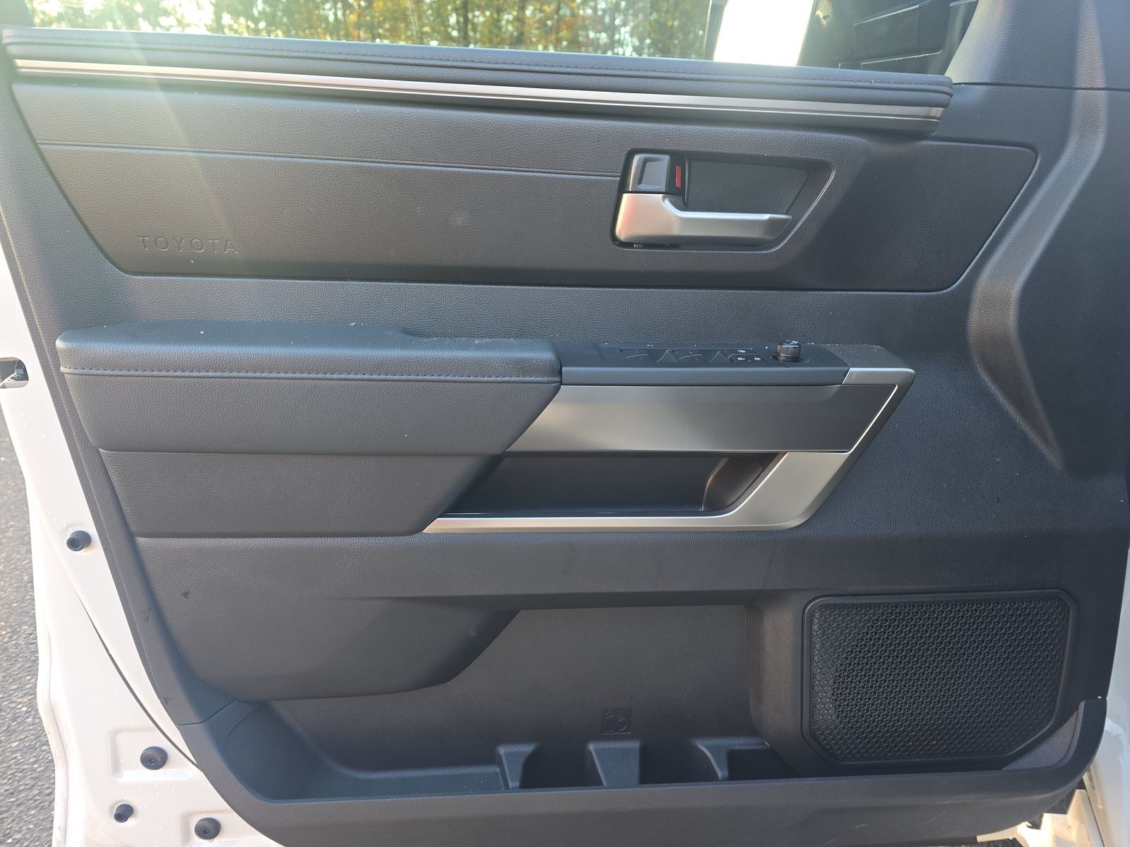 2025 Toyota Tundra SR5 RWD