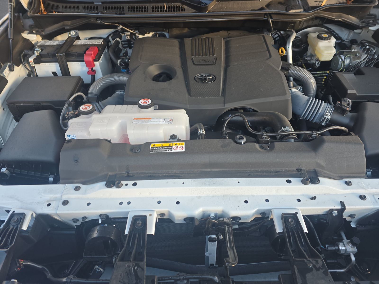 2025 Toyota Tundra SR5 RWD