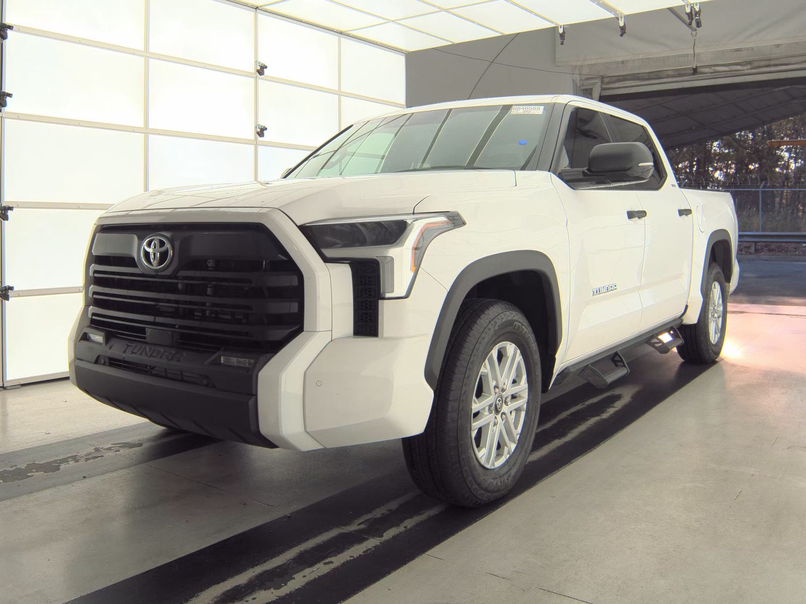 2025 Toyota Tundra SR5 RWD