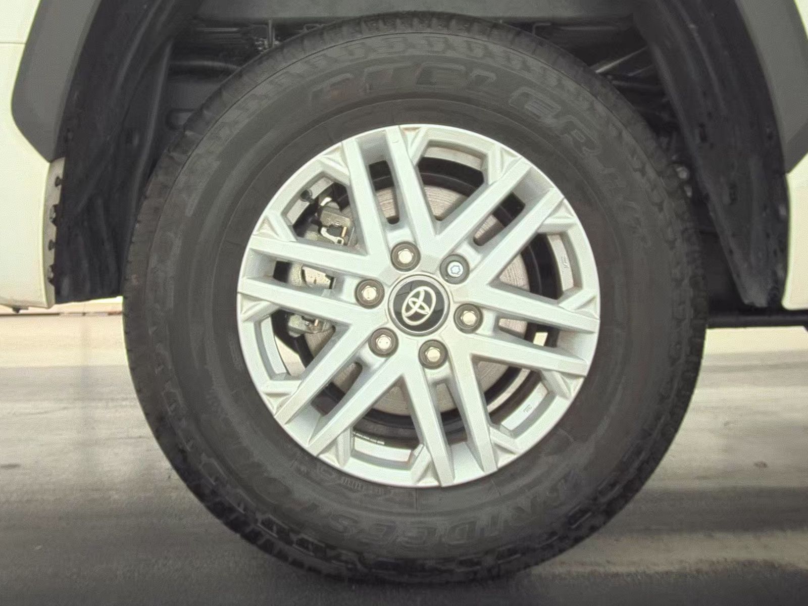 2025 Toyota Tundra SR5 RWD