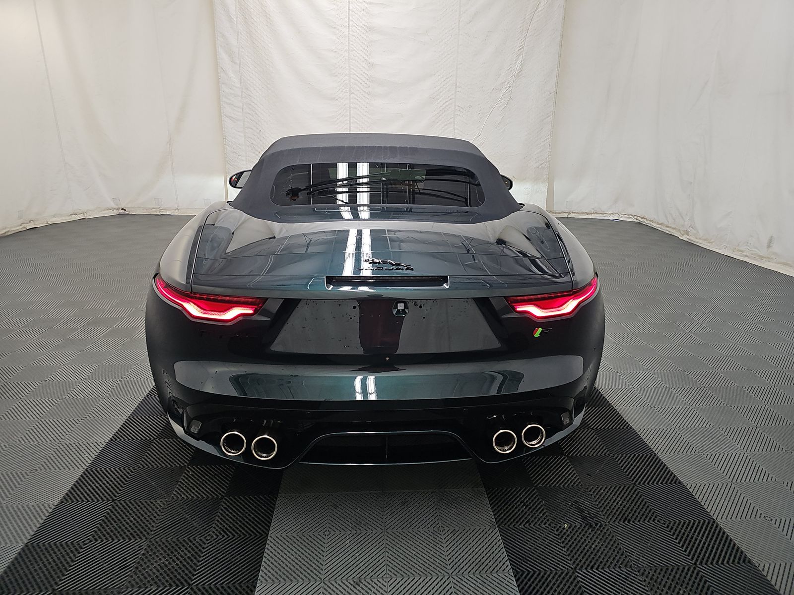 2023 Jaguar F-TYPE R AWD