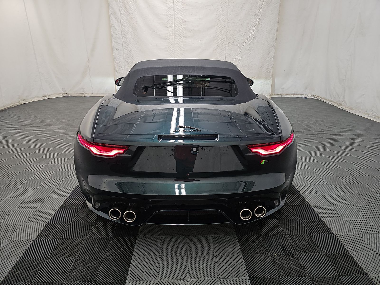 2023 Jaguar F-TYPE R AWD