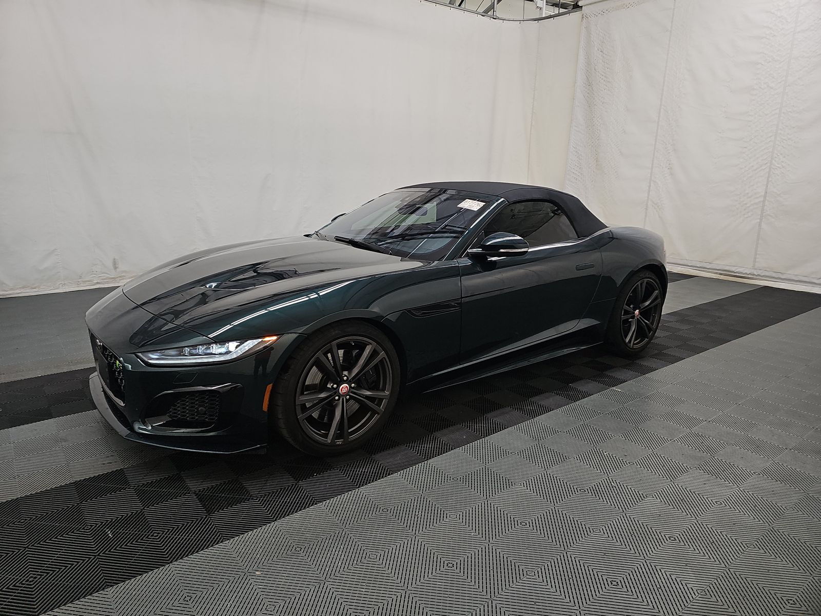 2023 Jaguar F-TYPE R AWD