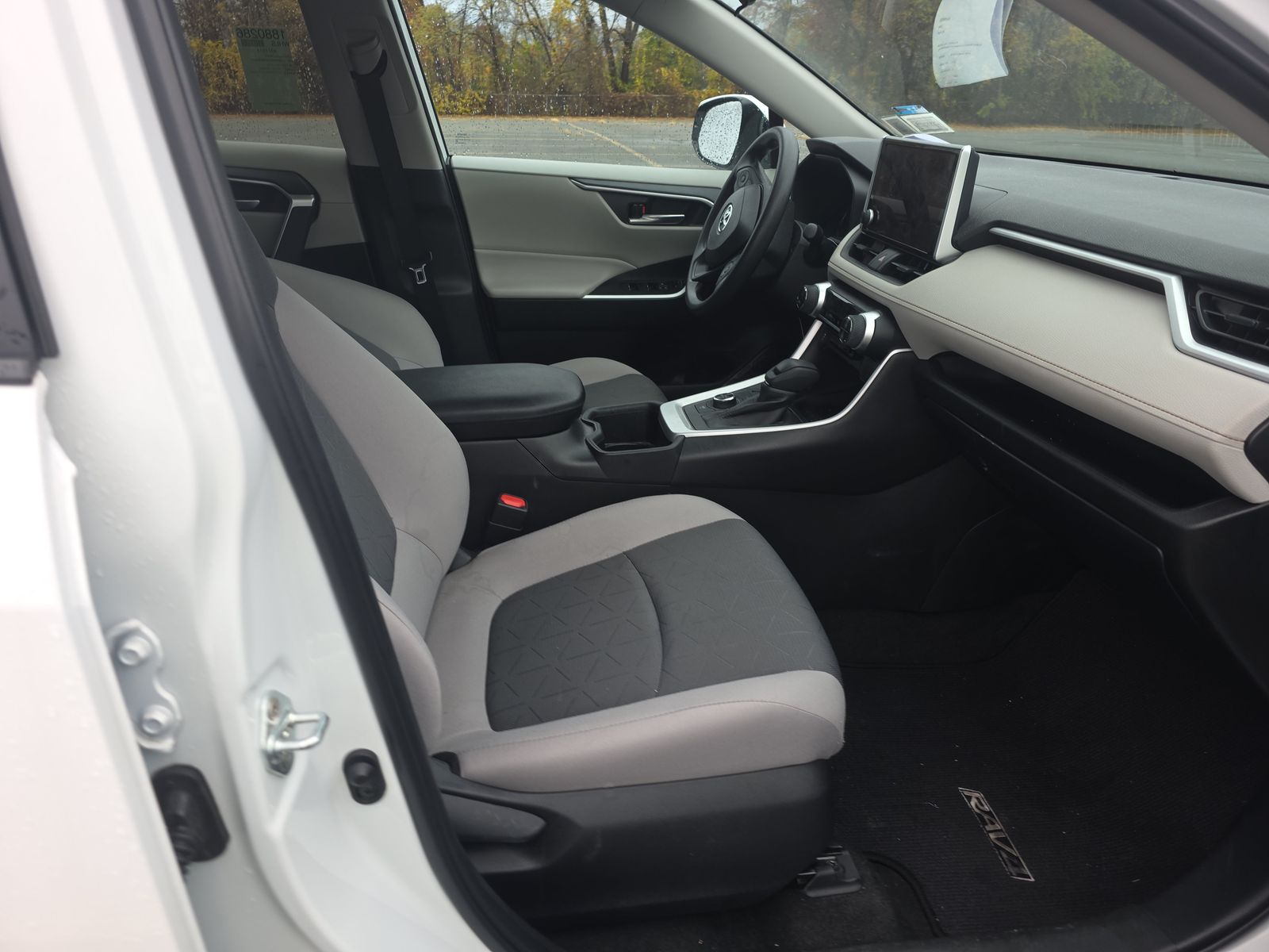 2023 Toyota RAV4 Hybrid XLE AWD