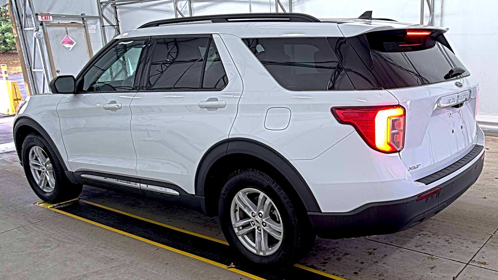 2023 Ford Explorer XLT AWD