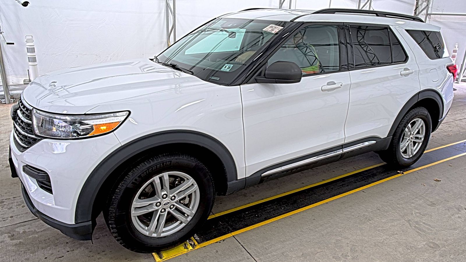 2023 Ford Explorer XLT AWD