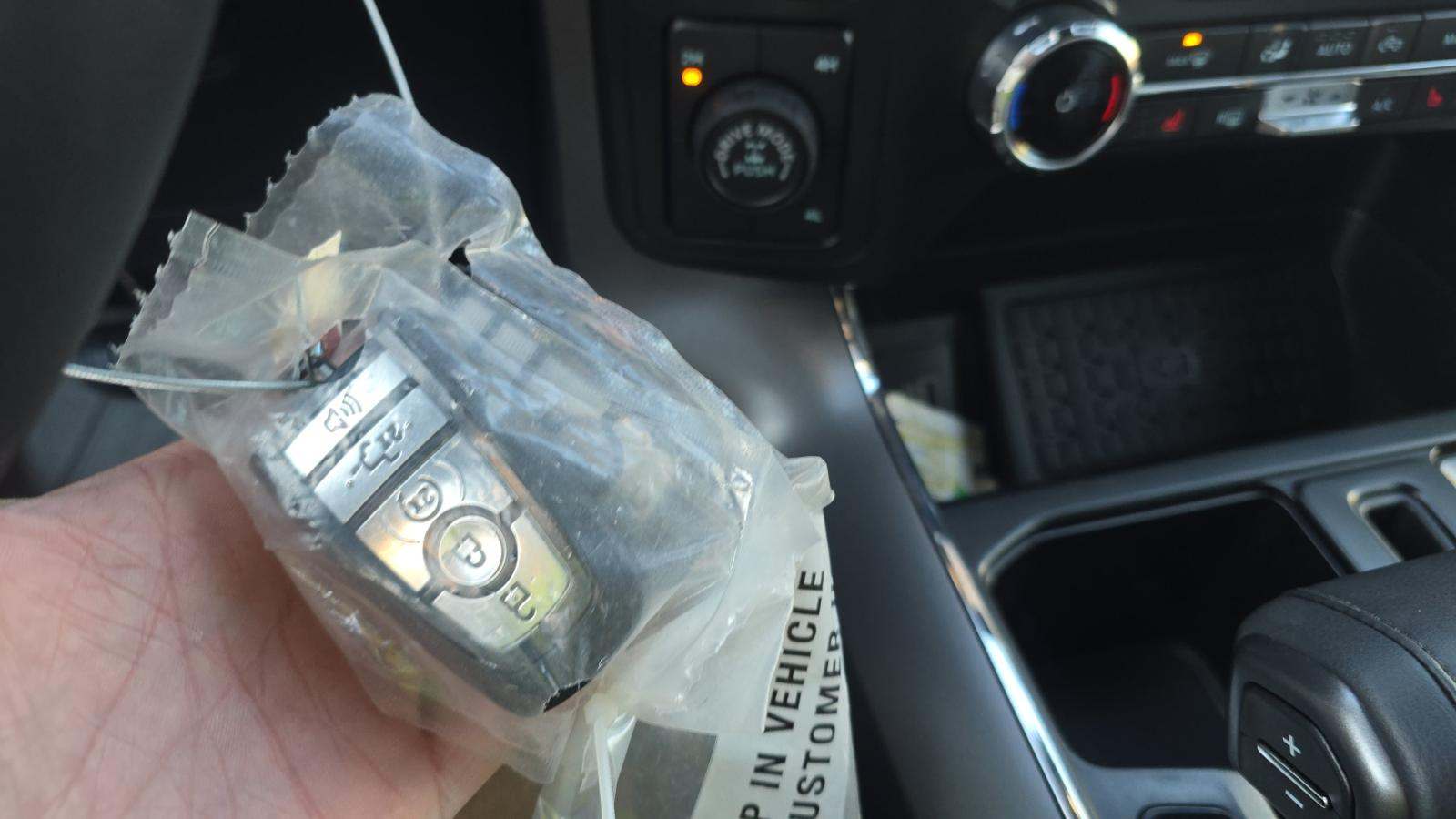 2025 Ford F-150 Hybrid XLT AWD