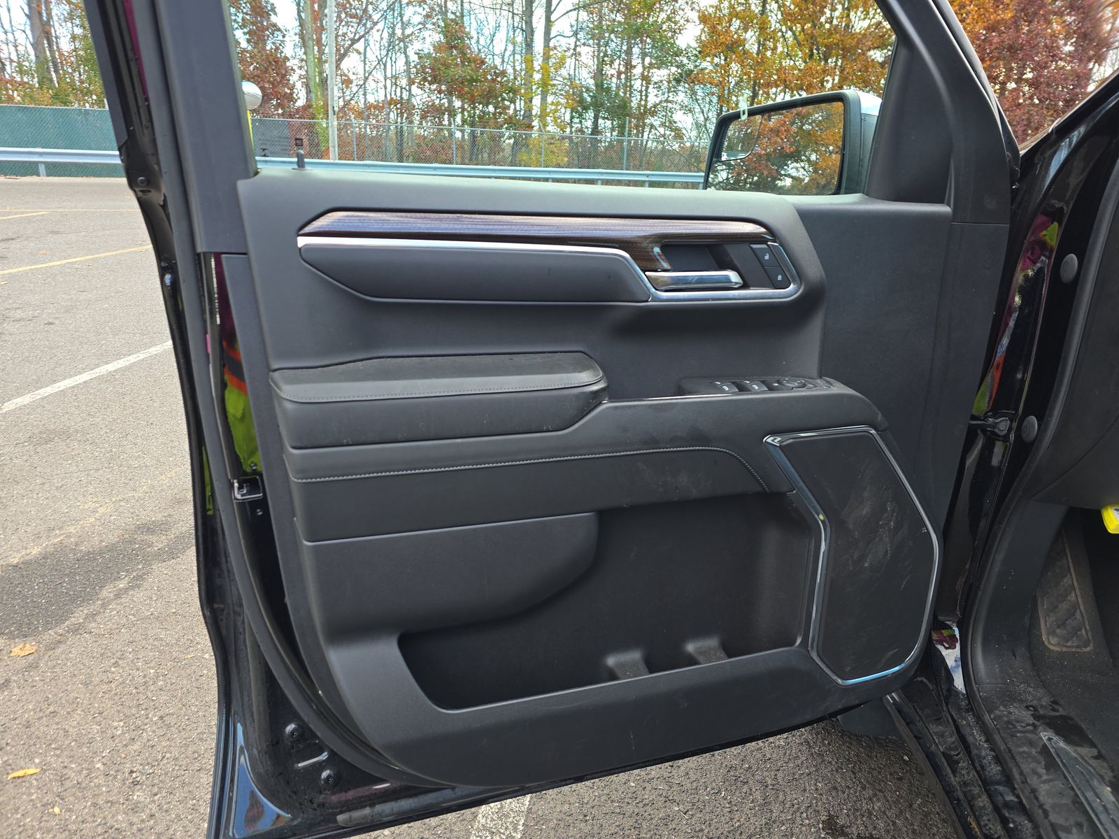 2023 Chevrolet Silverado 1500 LT AWD