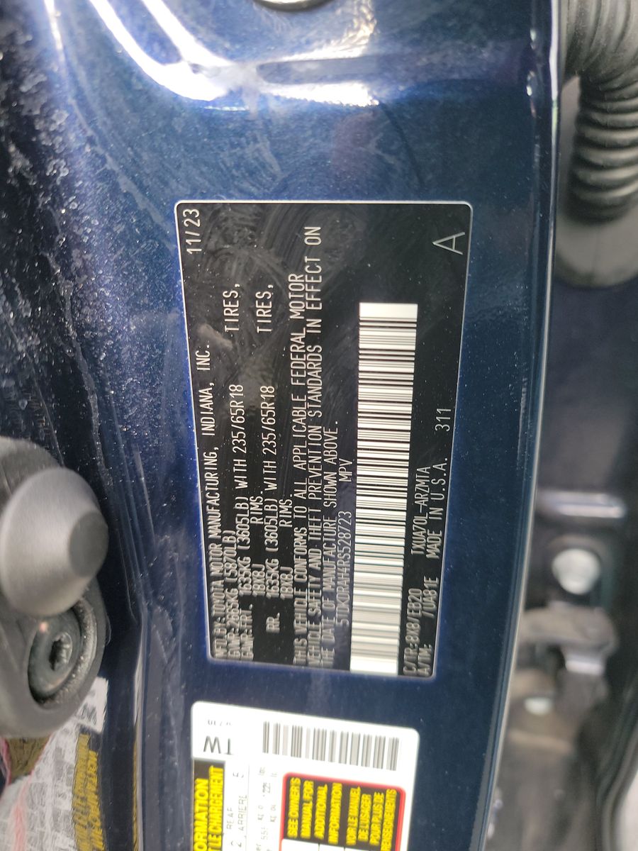 2024 Toyota Highlander XLE FWD