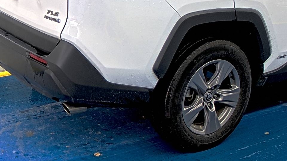 2023 Toyota RAV4 Hybrid XLE AWD