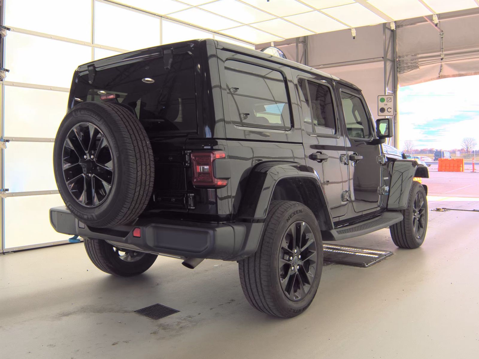 2024 Jeep Wrangler 4xe Sahara AWD