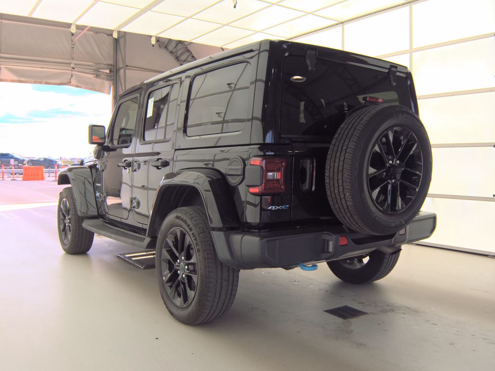 2024 Jeep Wrangler 4xe Sahara AWD