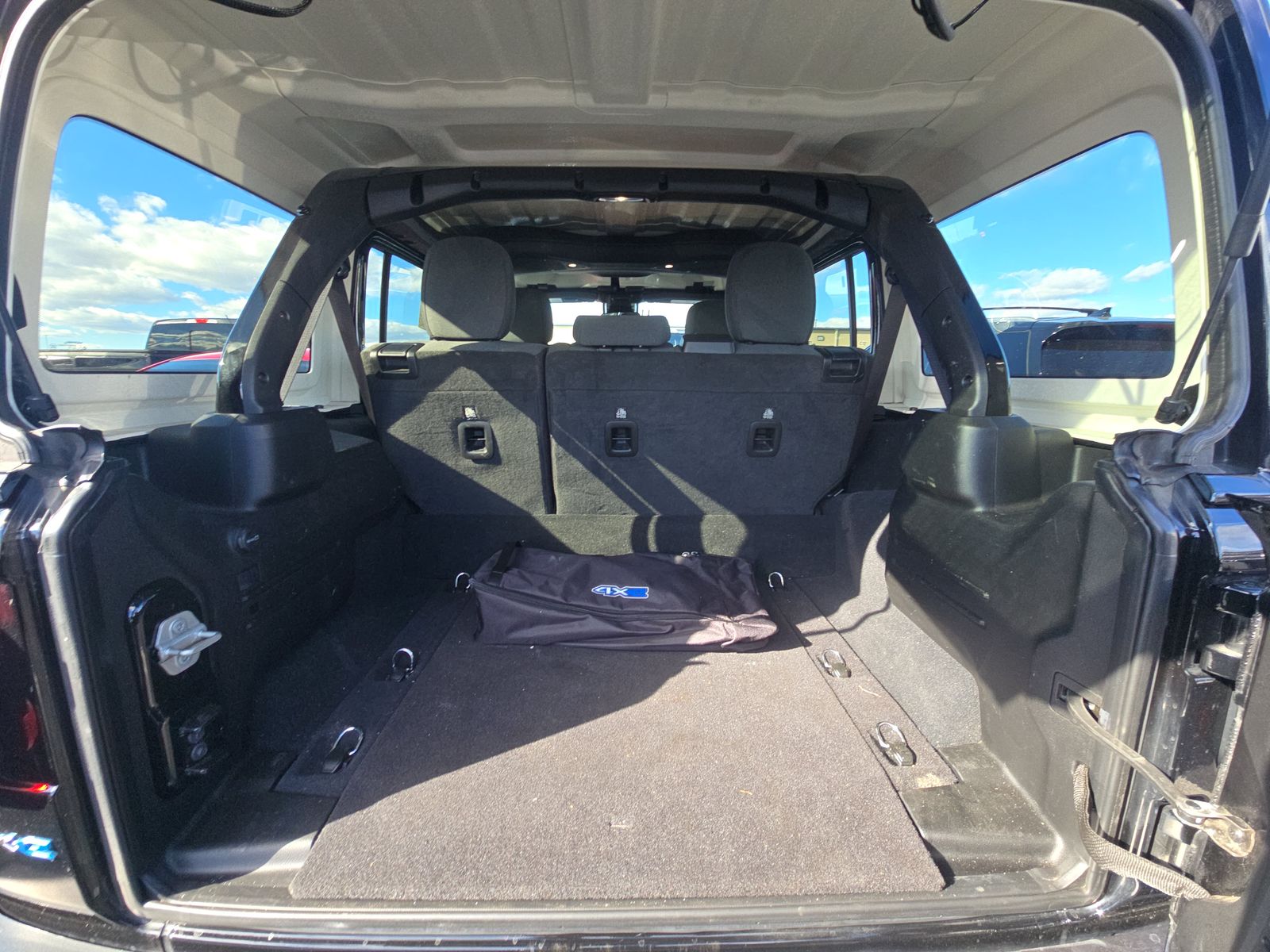 2024 Jeep Wrangler 4xe Sahara AWD