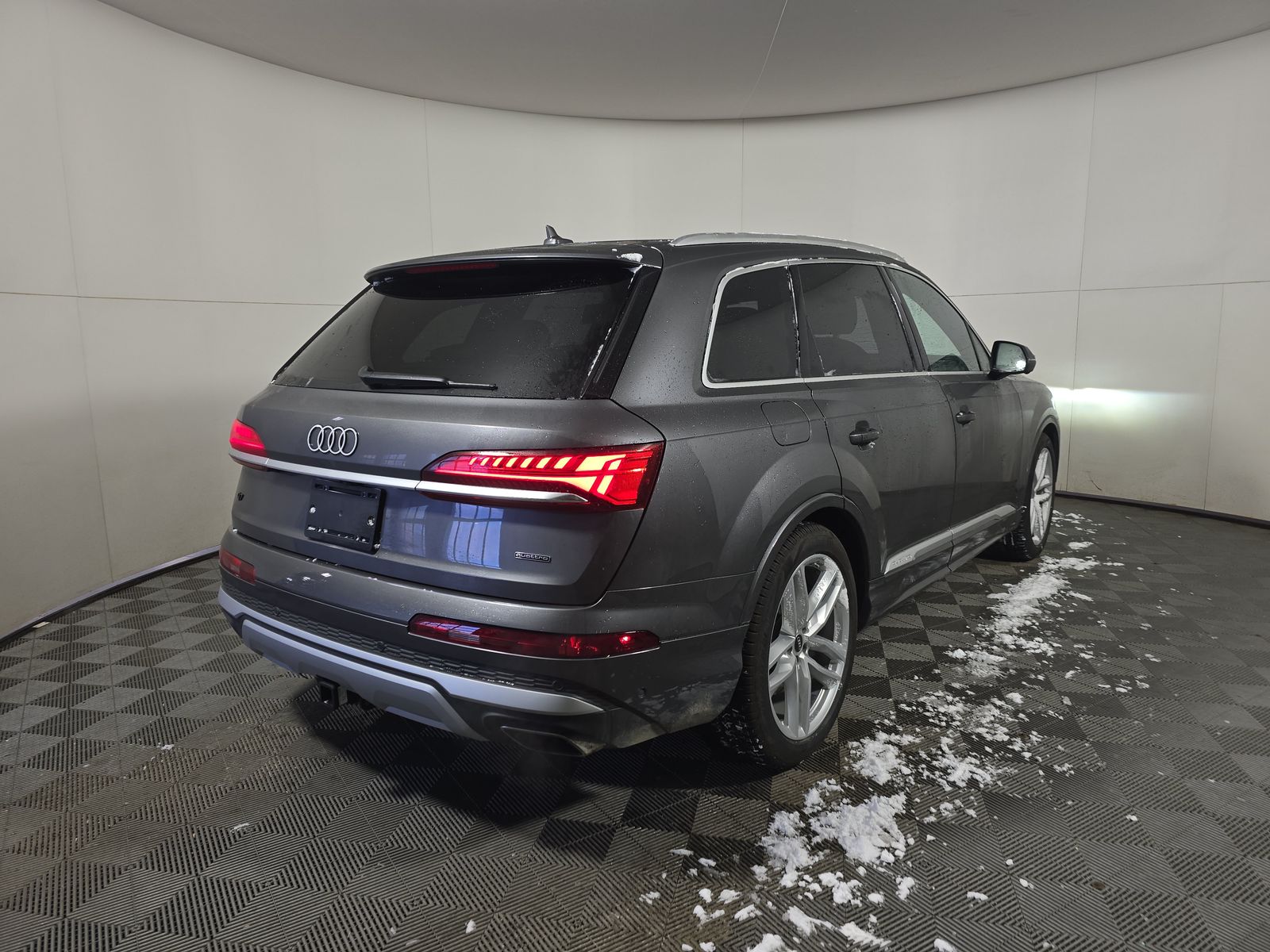 2025 Audi Q7 Premium Plus AWD