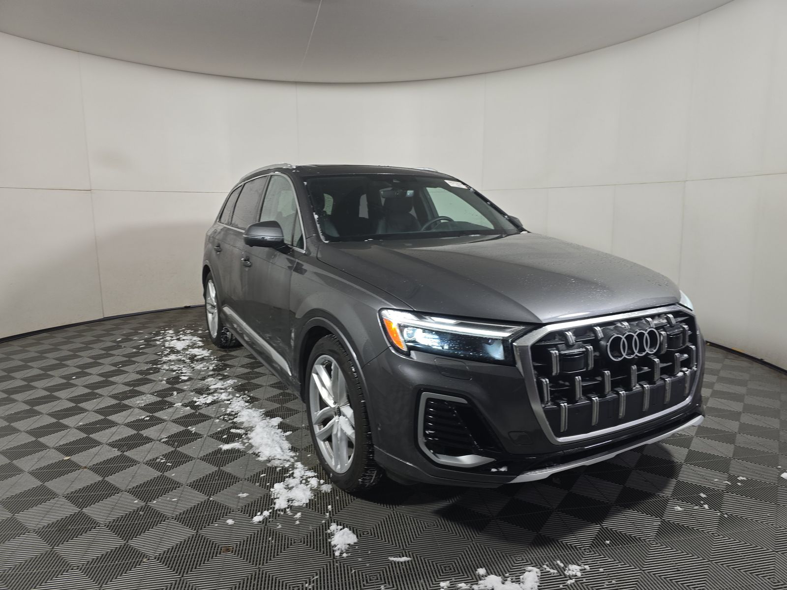 2025 Audi Q7 Premium Plus AWD