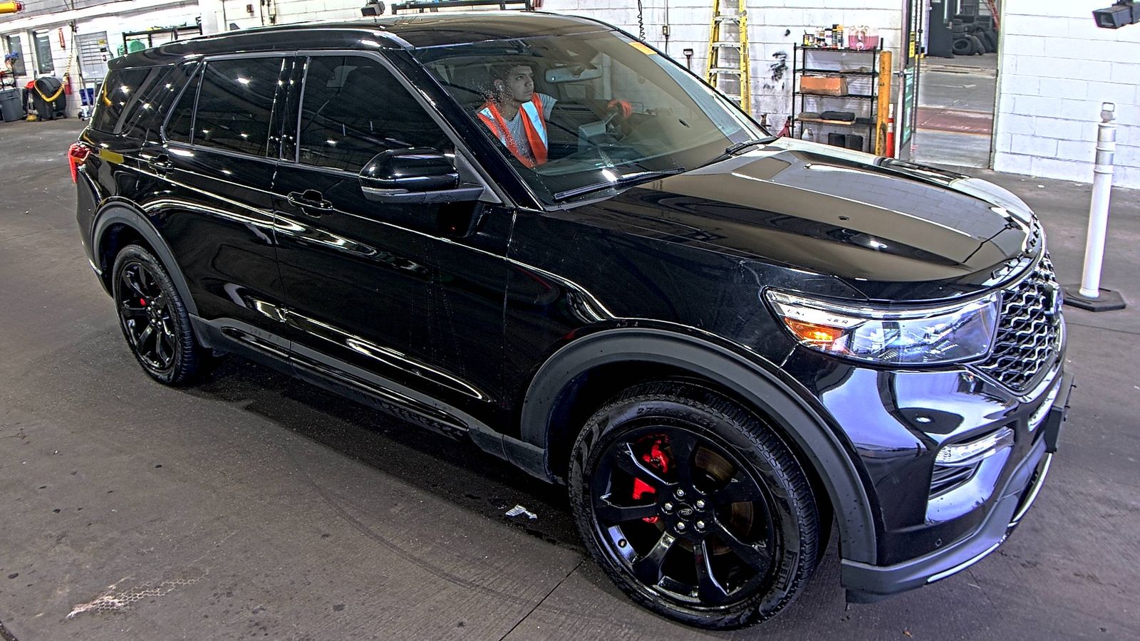 2022 Ford Explorer ST AWD