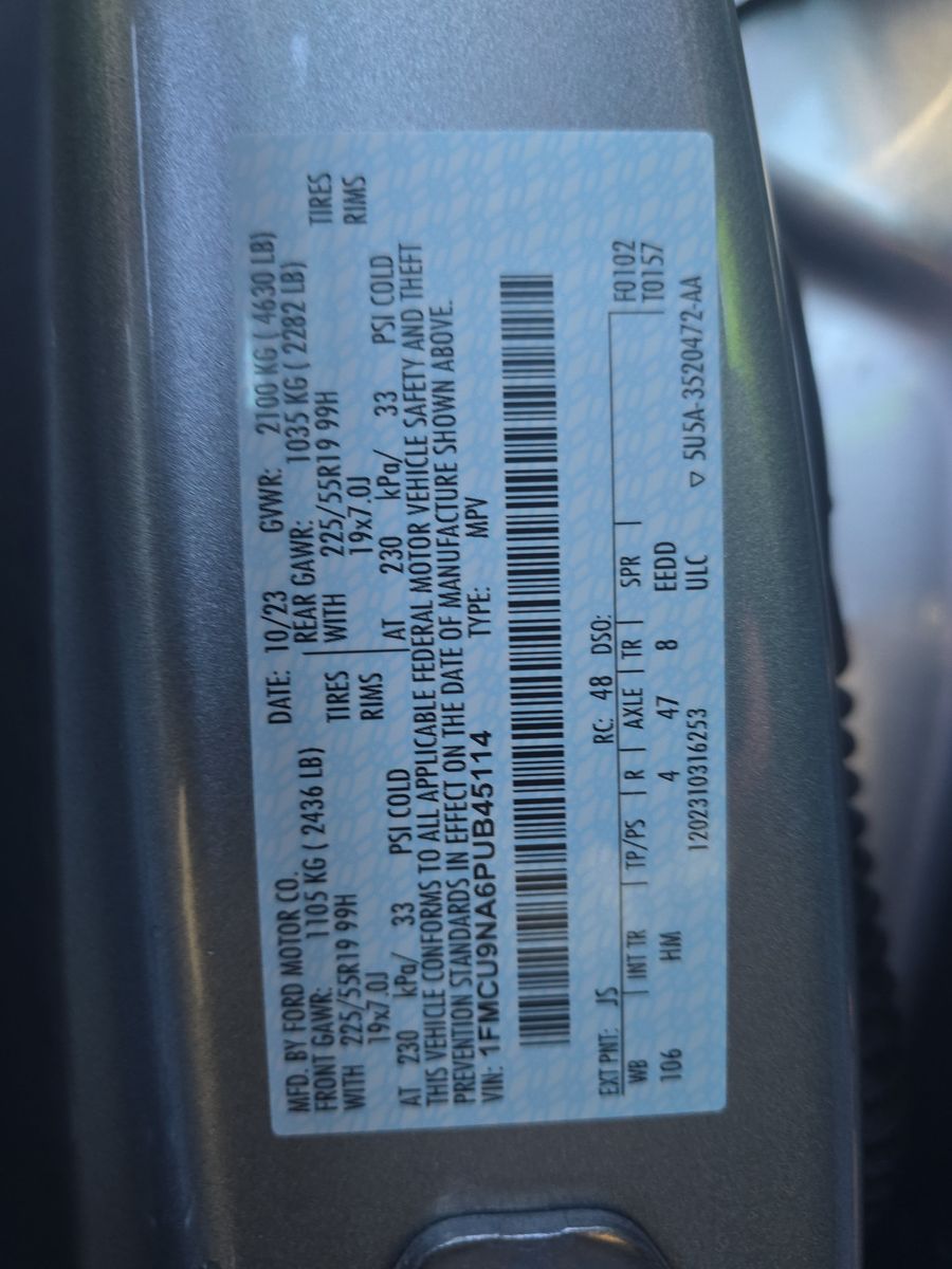 2023 Ford Escape ST-Line Select AWD