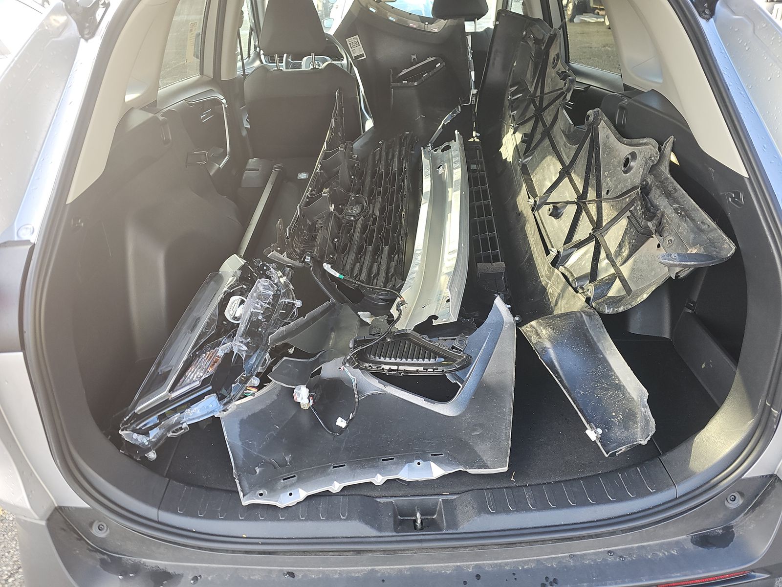 2025 Toyota RAV4 XLE FWD