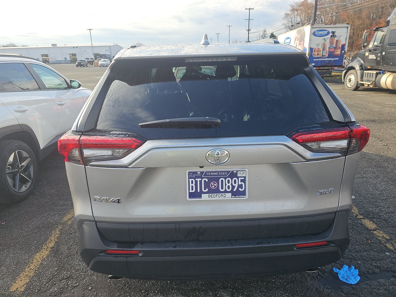 2025 Toyota RAV4 XLE FWD