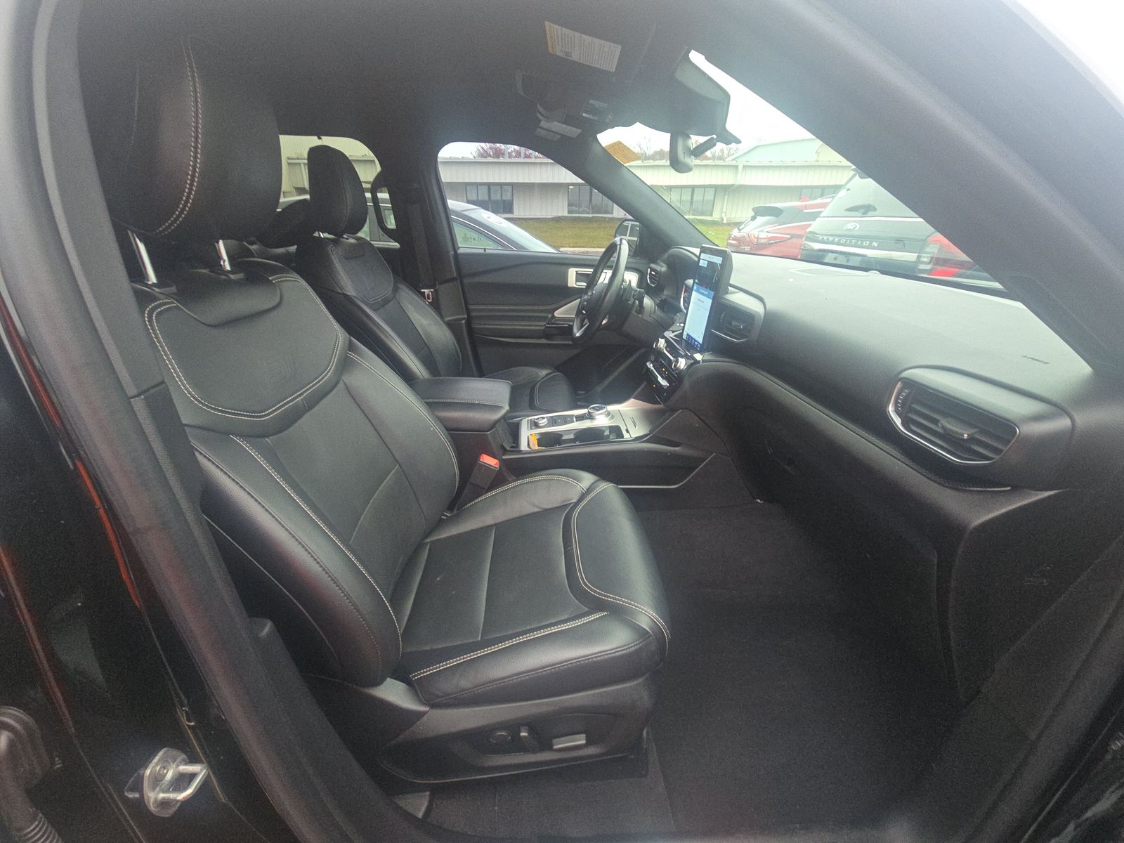 2022 Ford Explorer ST AWD