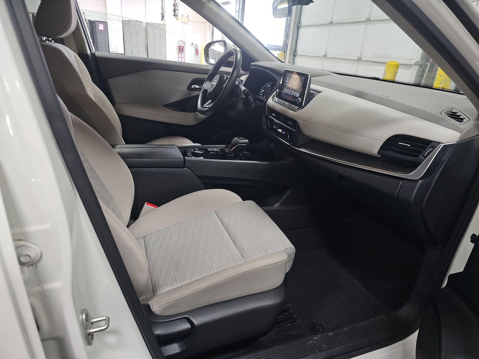 2023 Nissan Rogue SV AWD