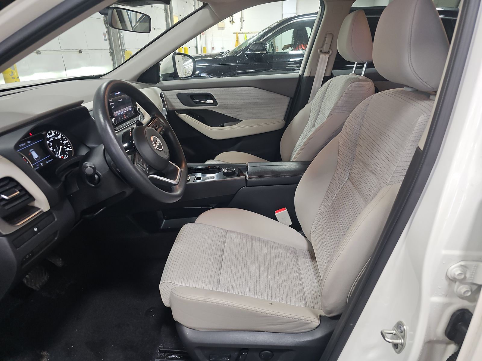 2023 Nissan Rogue SV AWD