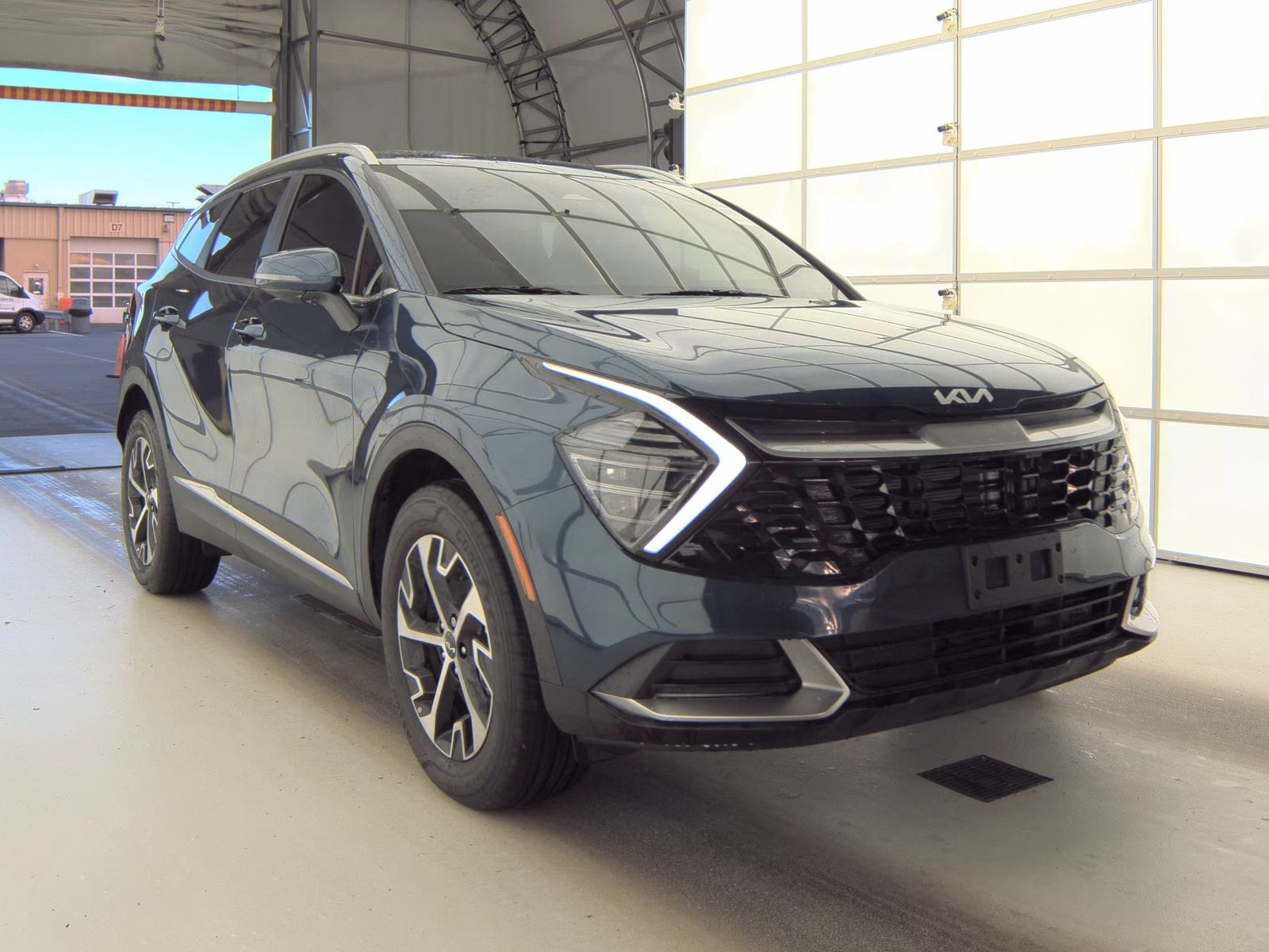 2025 Kia Sportage Hybrid EX AWD