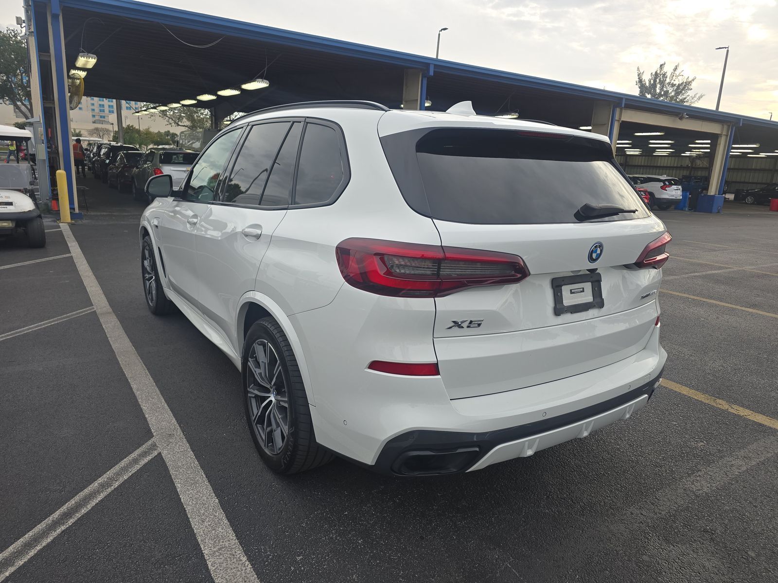 2022 BMW X5 xDrive45e AWD