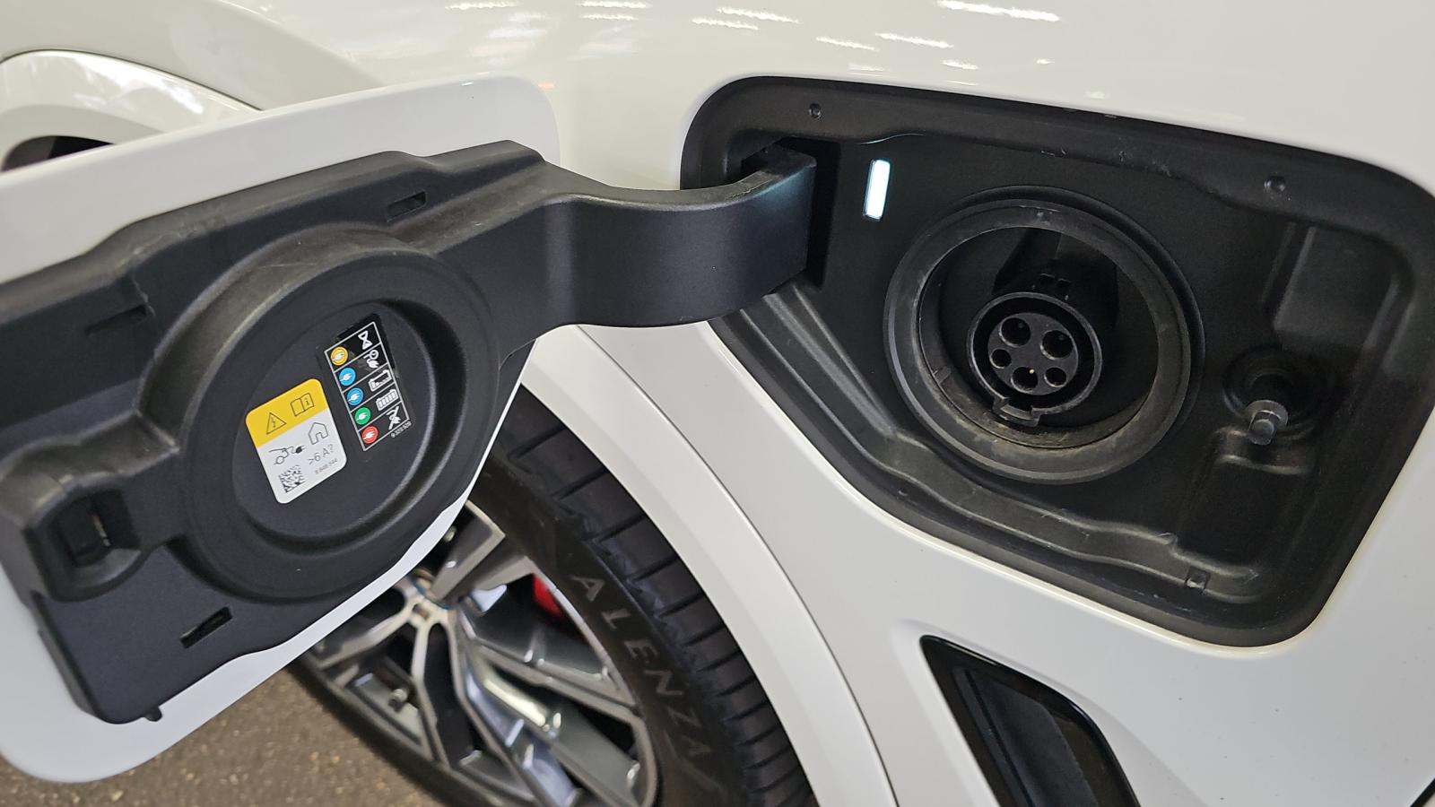 2022 BMW X5 xDrive45e AWD