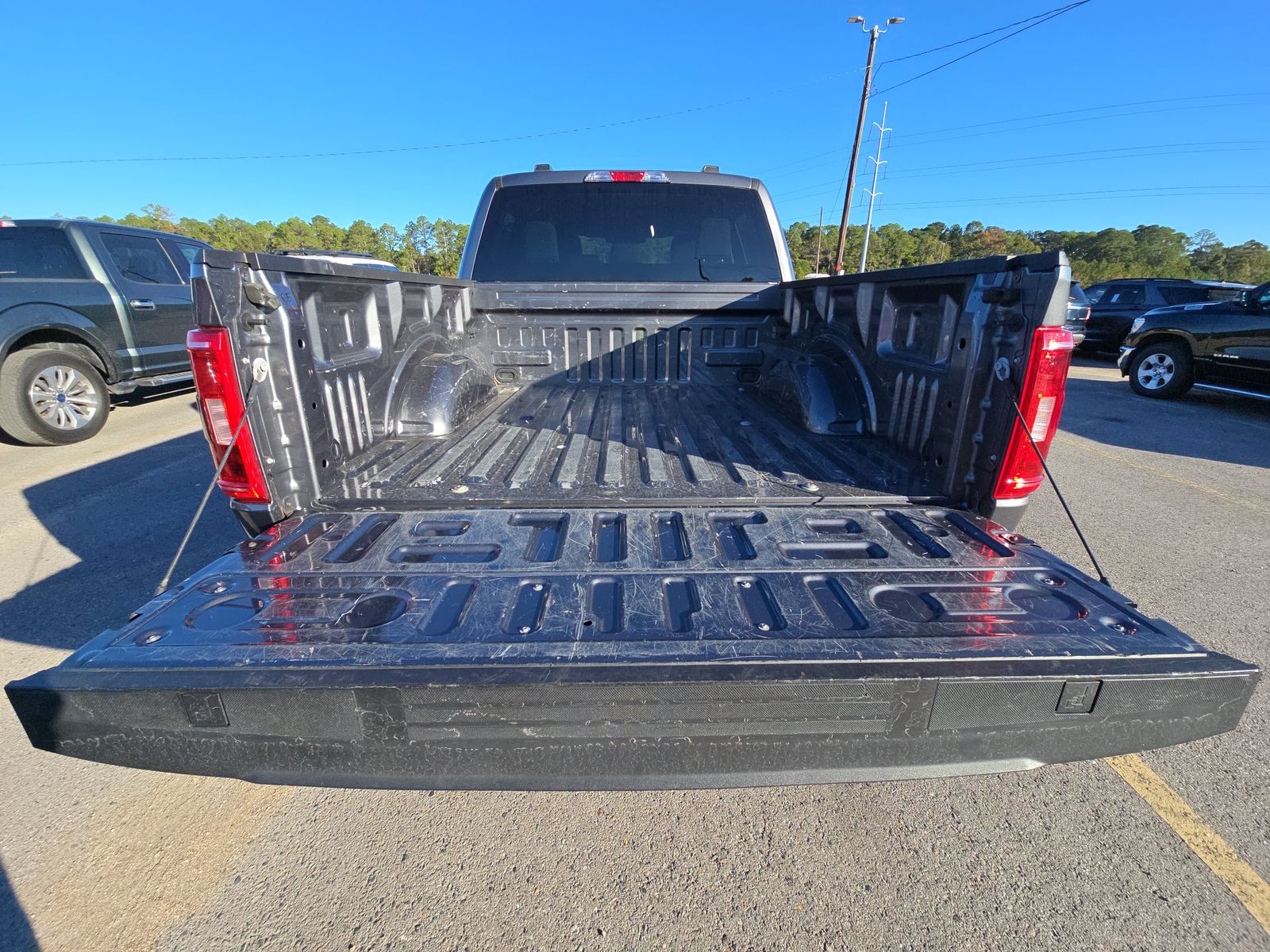 2023 Ford F-150 XLT AWD