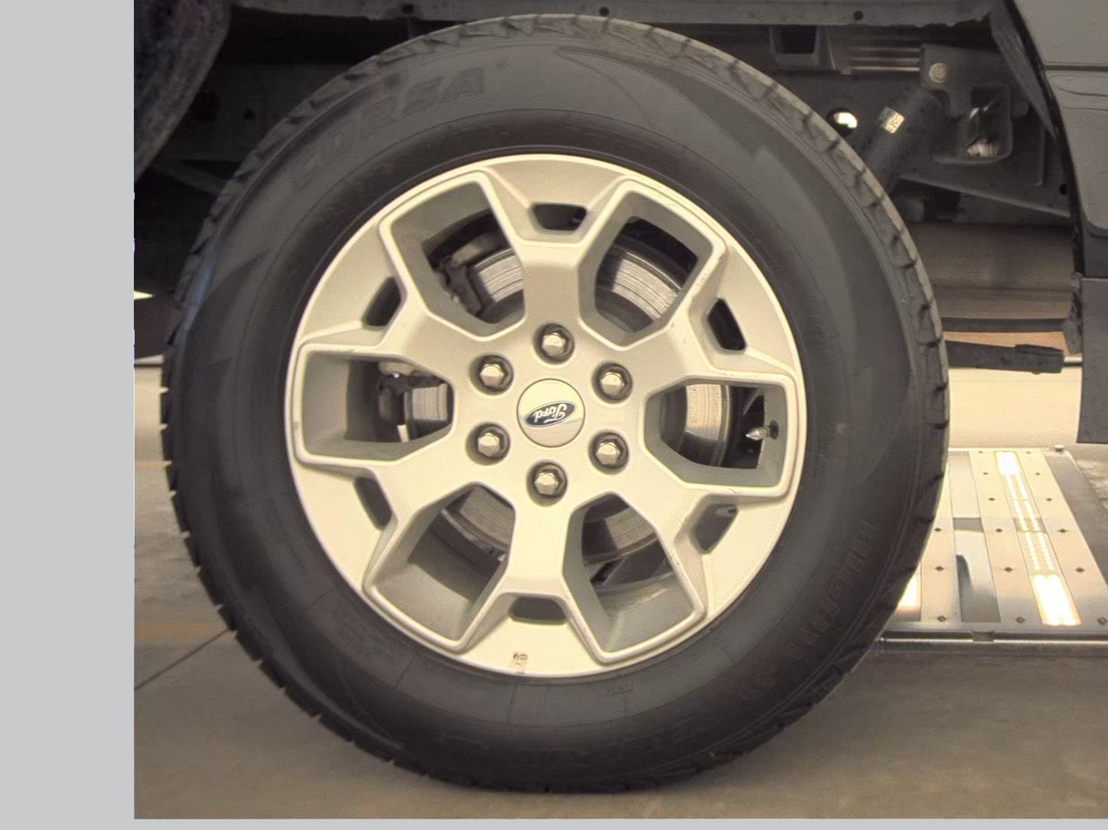 2023 Ford F-150 XLT RWD