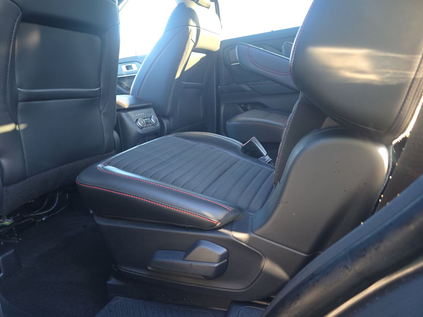 2025 Ford Explorer ST-Line AWD