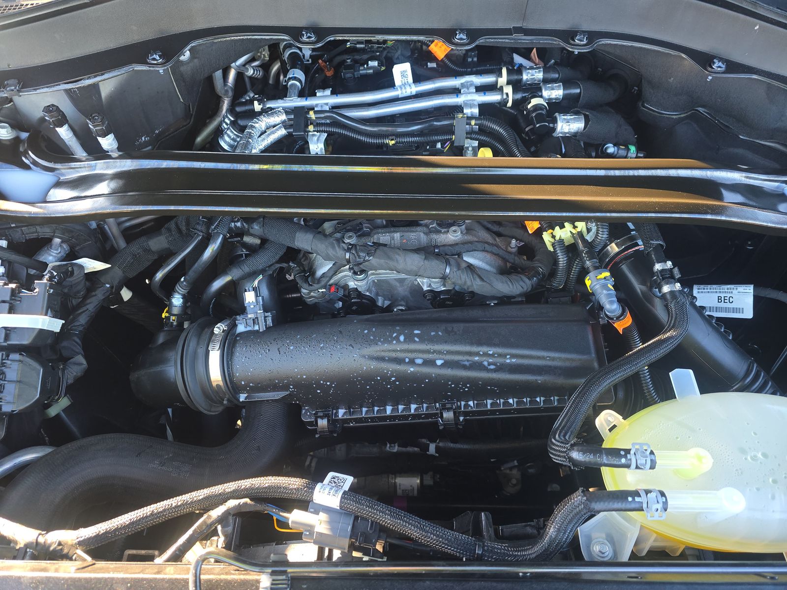 2025 Ford Explorer ST-Line AWD