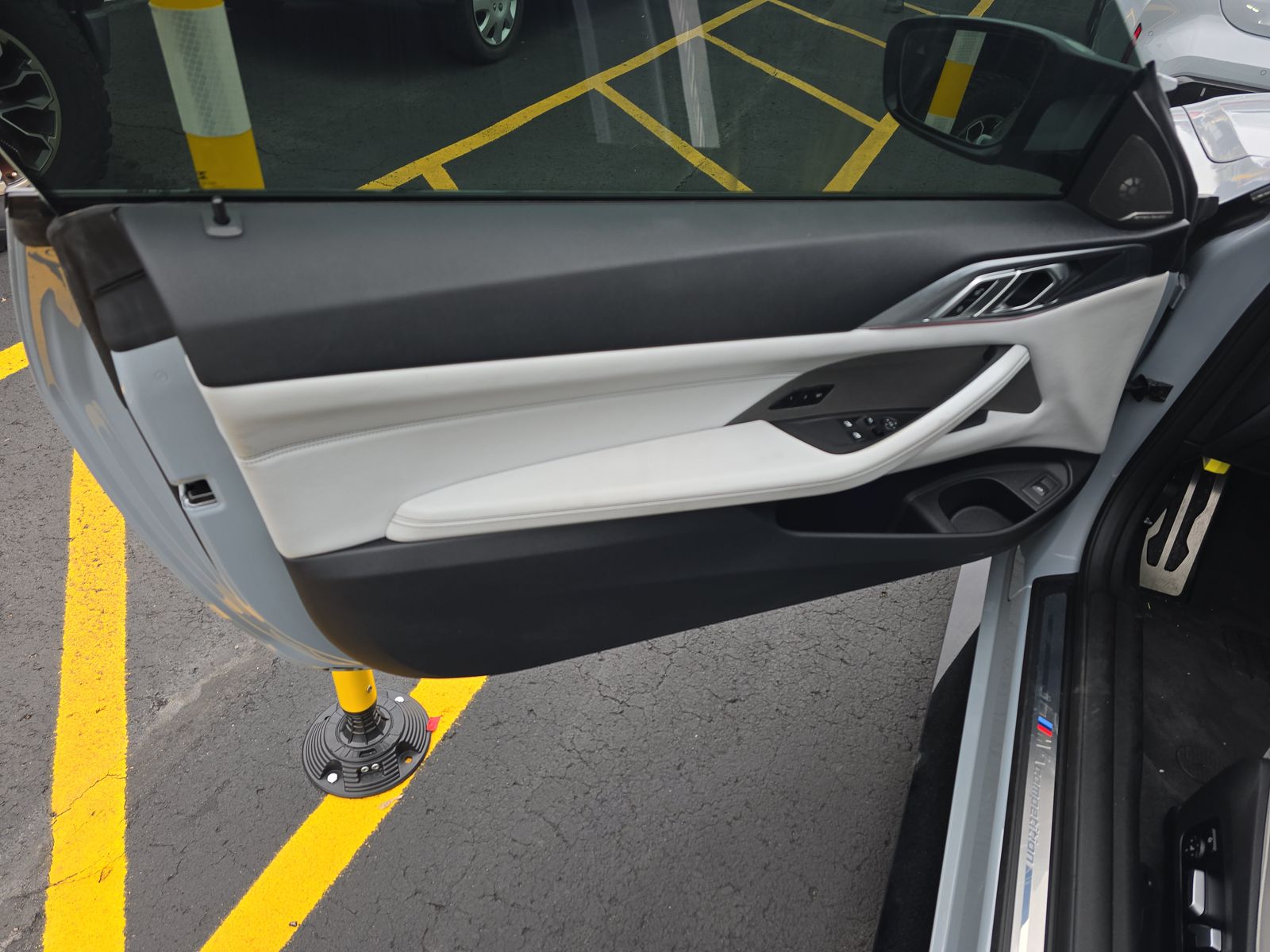 2022 BMW M4 Competition RWD