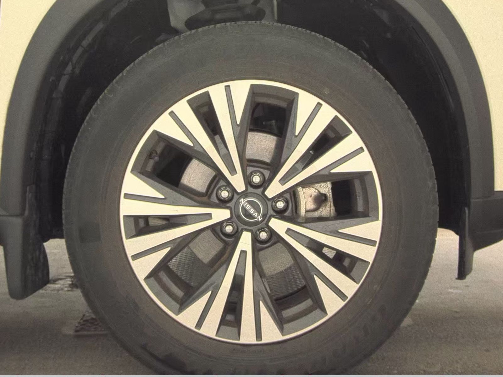 2023 Nissan Rogue SV AWD