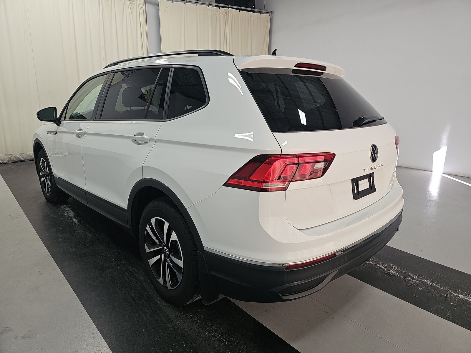 2024 Volkswagen Tiguan 2.0T S FWD
