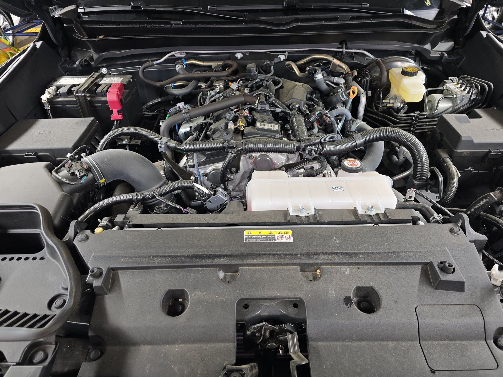 2024 Toyota Tacoma SR AWD