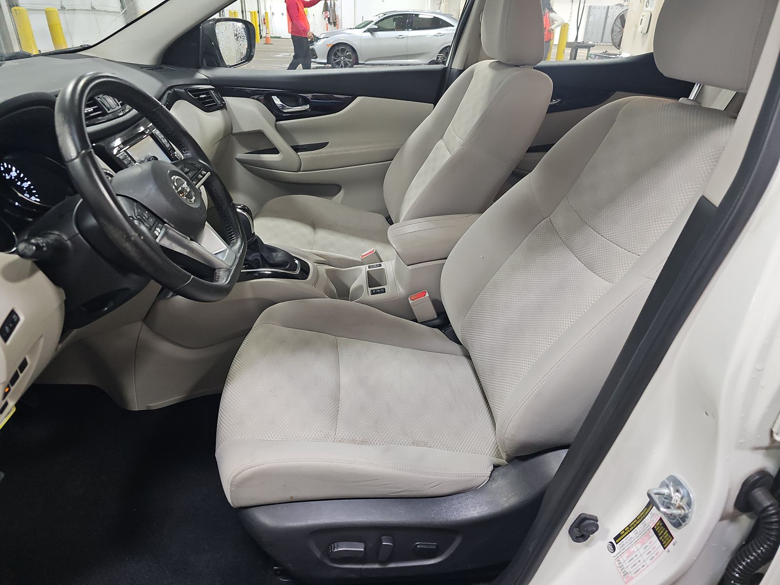 2018 Nissan Rogue Sport SV FWD