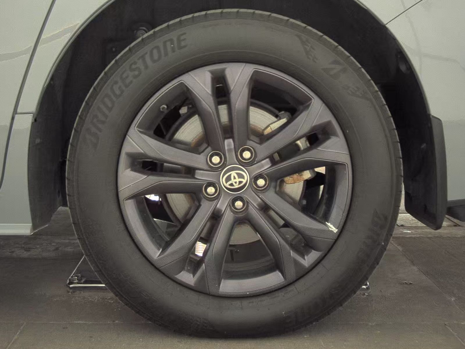 2024 Toyota Sienna Woodland Edition AWD